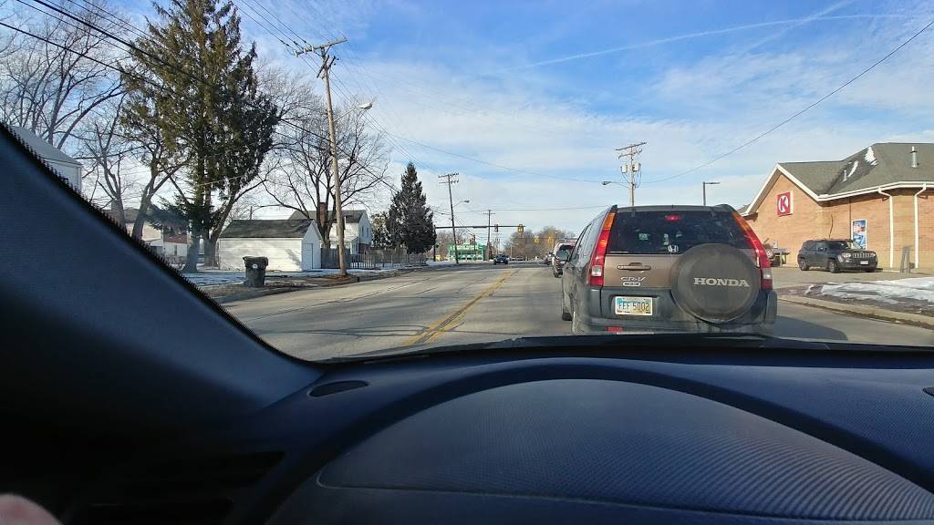 Circle K | meal takeaway | 13951 Triskett Rd, Cleveland, OH 44111, USA | 2162521779 OR +1 216-252-1779