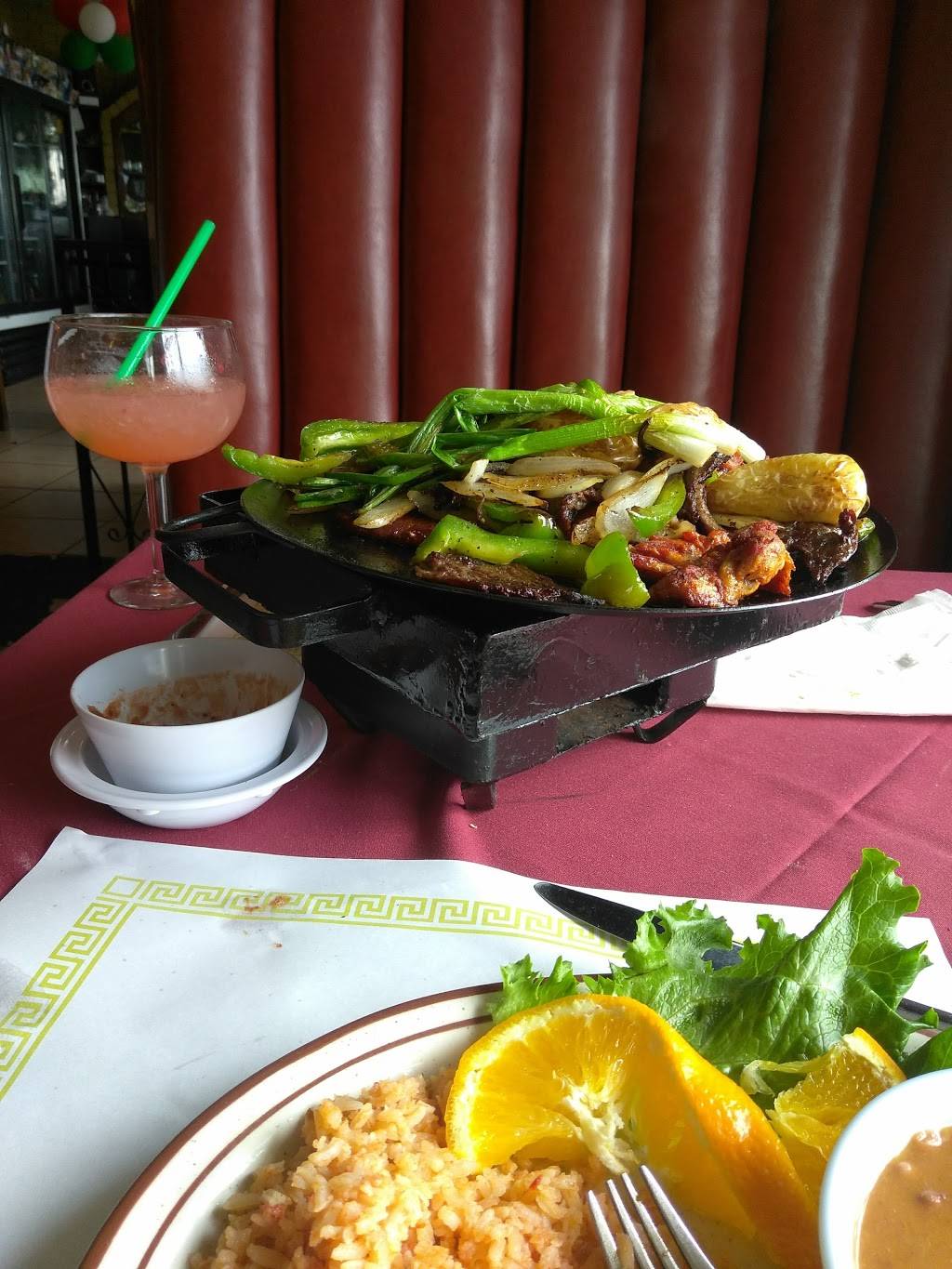 Villa Sombrero Restaurant | restaurant | 6101 York Blvd, Los Angeles, CA 90042, USA | 3232569014 OR +1 323-256-9014