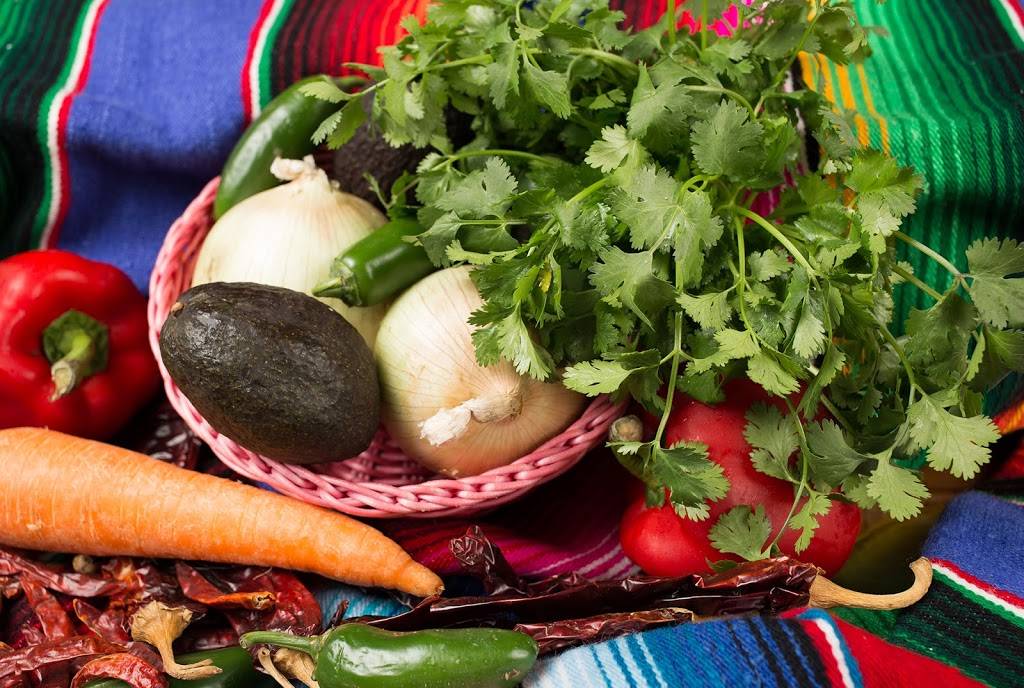 Cebollas Mexican Grill | restaurant | 2787 Maplecrest Rd, Fort Wayne, IN 46815, USA | 2604856601 OR +1 260-485-6601