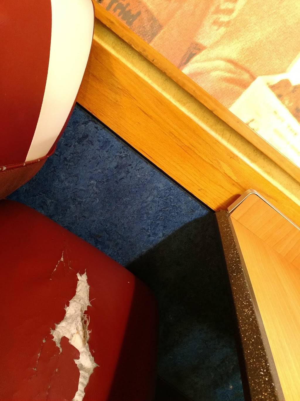 Long John Silvers | restaurant | 140 Hanes Square Shop Cir, Winston-Salem, NC 27103, USA | 3366592680 OR +1 336-659-2680