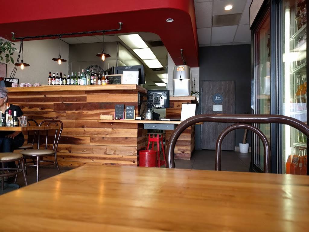 Pizzeria Bianco Rosso | meal takeaway | 365 Arneill Rd, Camarillo, CA 93010, USA | 8053894700 OR +1 805-389-4700