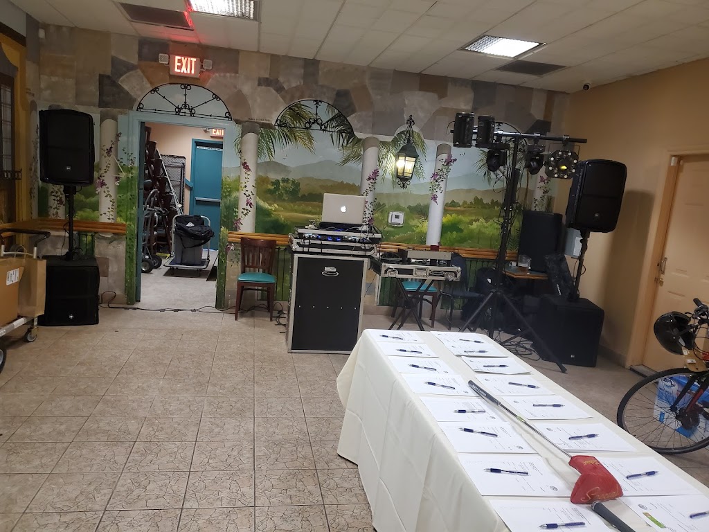 Carusos Italian Kitchen Bar & Grill | restaurant | 10152 Balboa Blvd, Granada Hills, CA 91344, USA | 8182174017 OR +1 818-217-4017