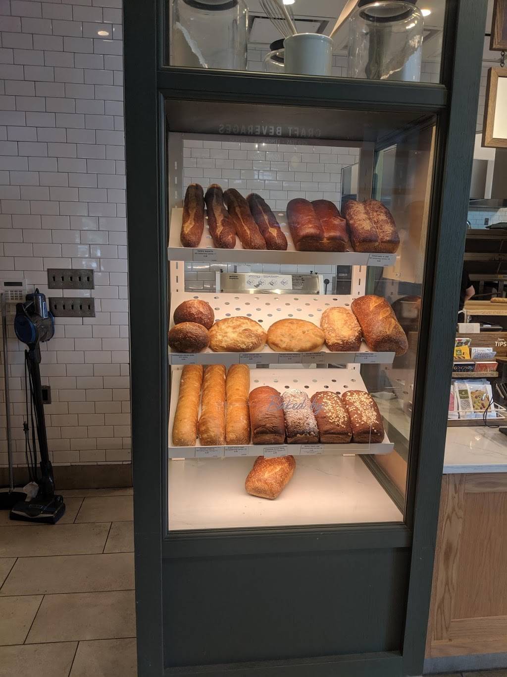 Panera Bread | cafe | 810 England St, Ashland, VA 23005, USA | 8044964001 OR +1 804-496-4001