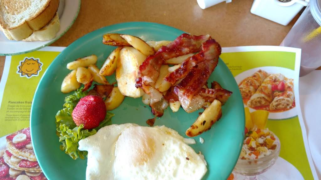 Cora | restaurant | 15 Rue Simonds N, Granby, QC J2J 2P5, Canada | 4503756199 OR +1 450-375-6199