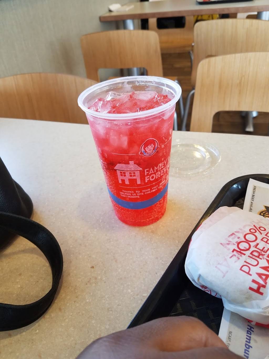 Wendys | restaurant | 6929 E Hampton Ave, Mesa, AZ 85209, USA | 4808073021 OR +1 480-807-3021