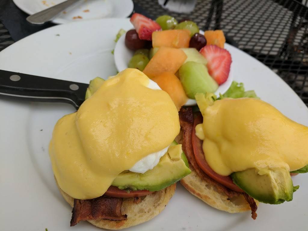 The Alley Restaurant & Bar | restaurant | 4501 West Coast Hwy, Newport Beach, CA 92663, USA | 9496469126 OR +1 949-646-9126