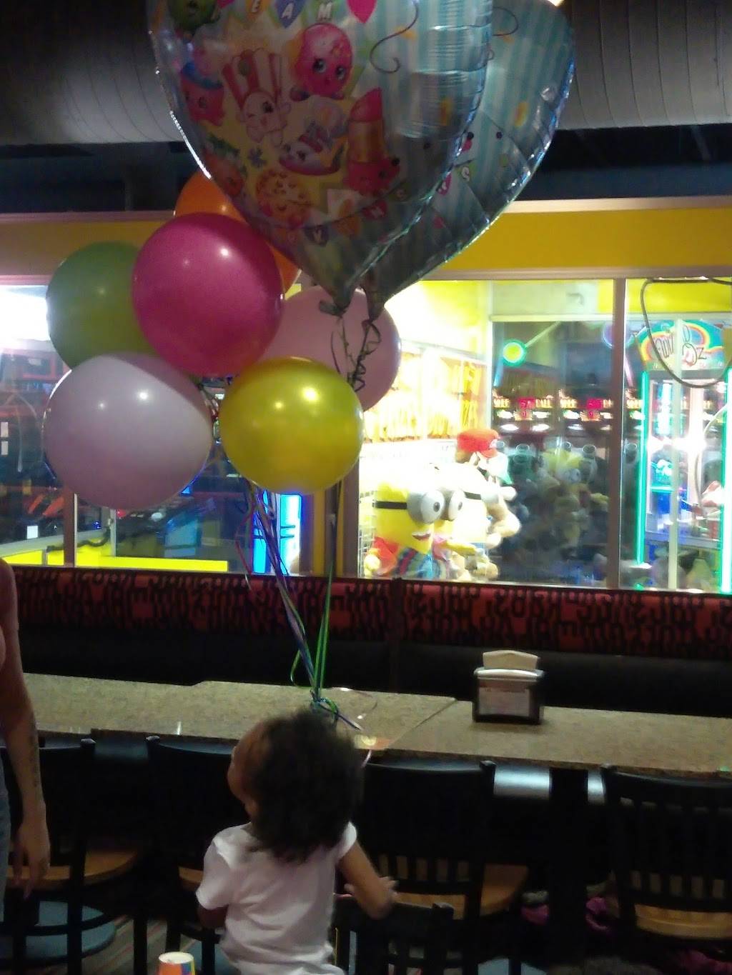 Tilt Studio Voorhees | restaurant | 1580 Voorhees Town Center, Voorhees Township, NJ 08043, USA | 8567826572 OR +1 856-782-6572