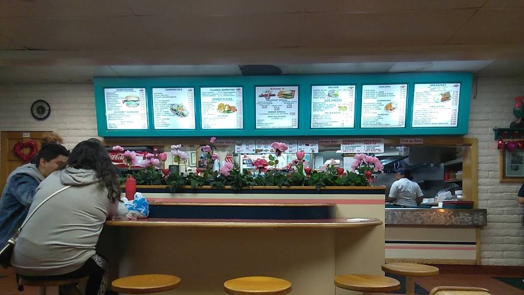 Burgertown USA | restaurant | 222 E Redlands Blvd, Redlands, CA 92373, USA | 9093359902 OR +1 909-335-9902