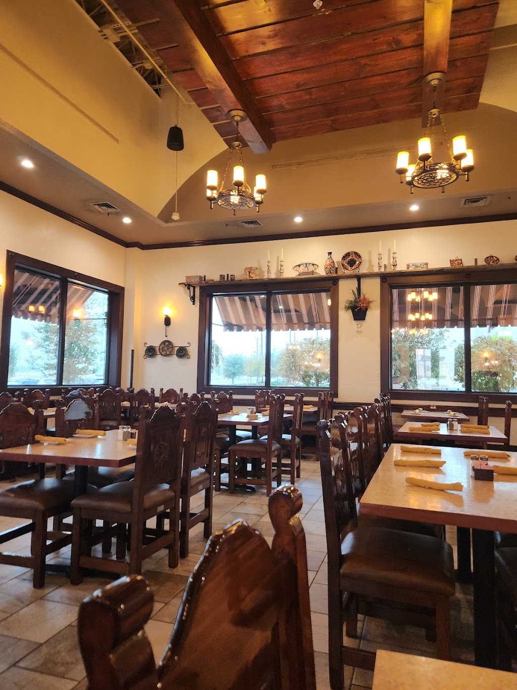 Los Gallitos Mexican Cafe | restaurant | 20420 Southwest Fwy, Richmond, TX 77469, USA | 8323633322 OR +1 832-363-3322