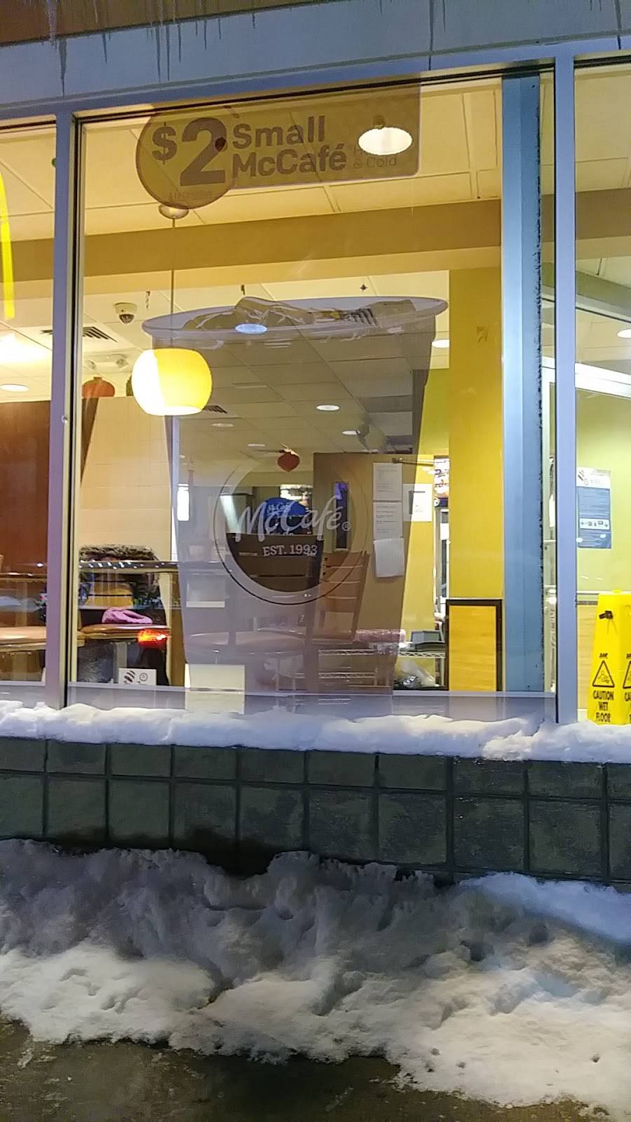 McDonalds | cafe | 44961 Woodward Ave, Pontiac, MI 48341, USA | 2483359790 OR +1 248-335-9790