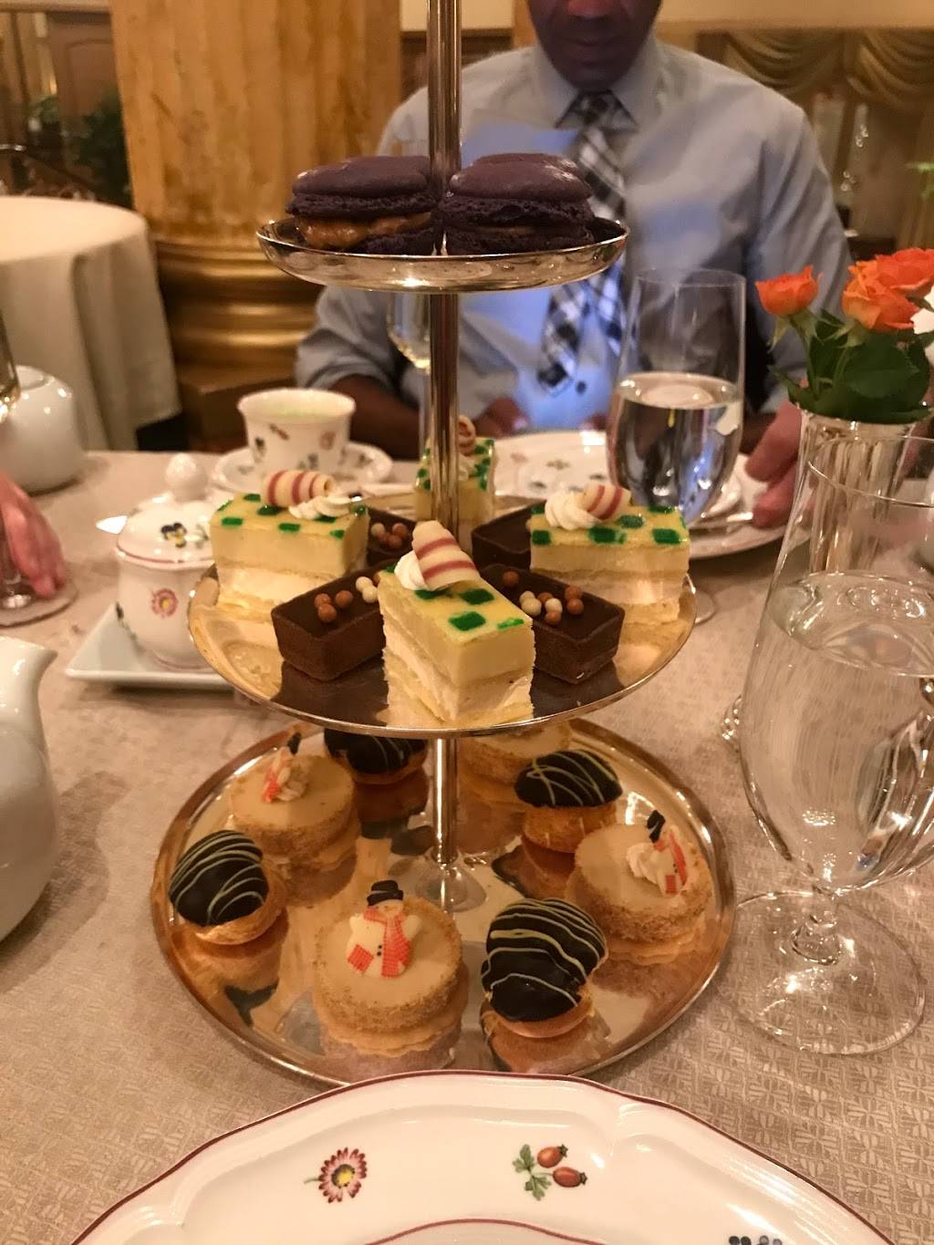 Chez Philippe | restaurant | 2638, 149 Union Ave #4, Memphis, TN 38103, USA | 9015294188 OR +1 901-529-4188