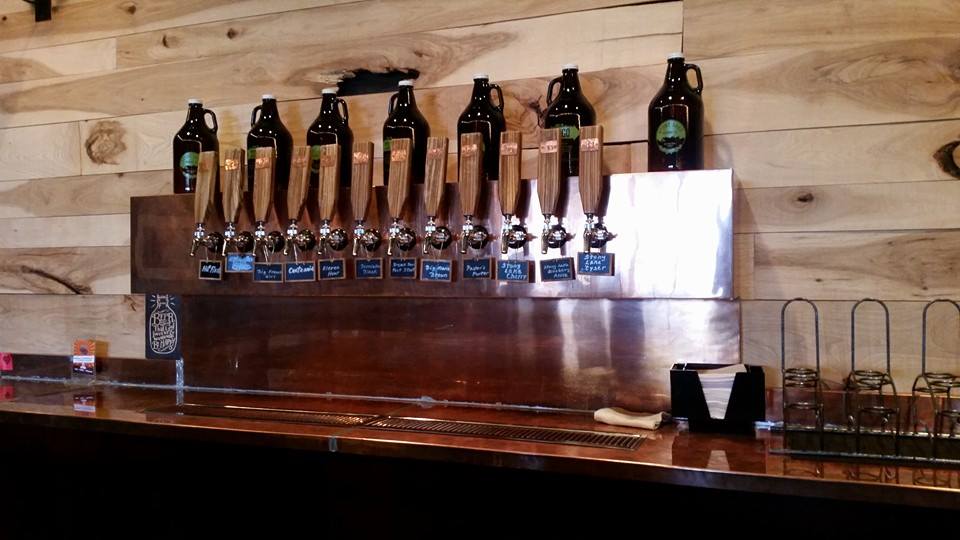 Stony Lake Brewing Co. | restaurant | 447 E Michigan Ave, Saline, MI 48176, USA | 7347574820 OR +1 734-757-4820