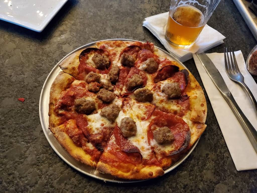 Square Roots | restaurant | 108 N Main St, Crown Point, IN 46307, USA | 2193108322 OR +1 219-310-8322