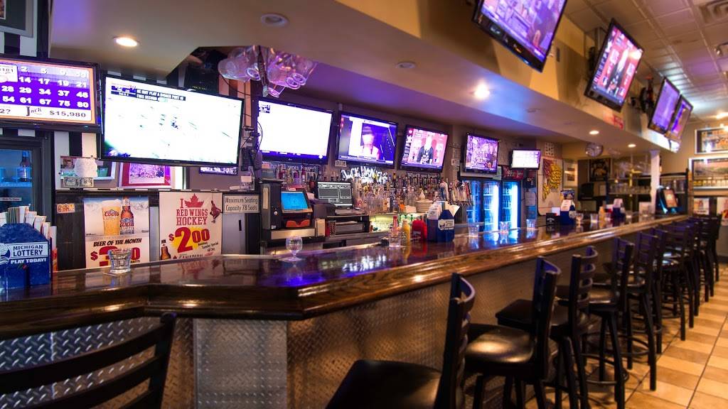 Time Out Bar & Grill | restaurant | 36480 Plymouth Rd, Livonia, MI 48150, USA | 7347444140 OR +1 734-744-4140