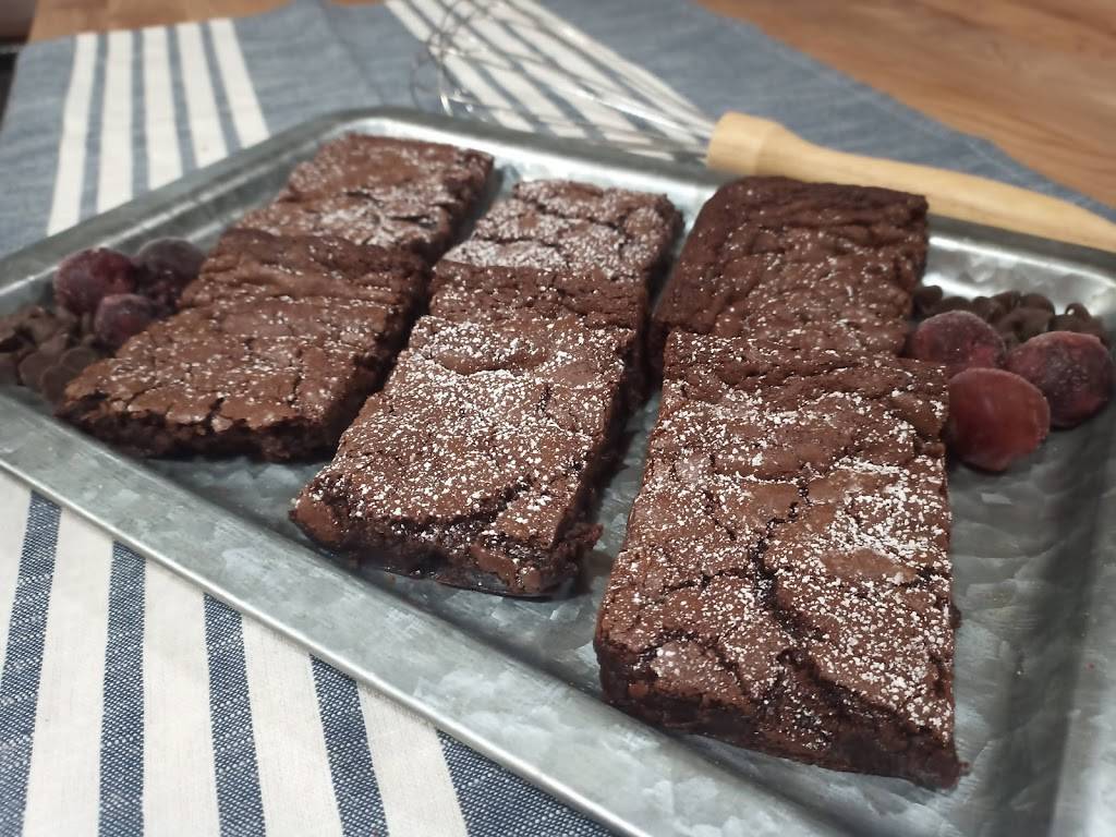 Mr. Nice Pies | restaurant | 4436 Lucas Dr SW, Grandville, MI 49418, USA | 6166908995 OR +1 616-690-8995