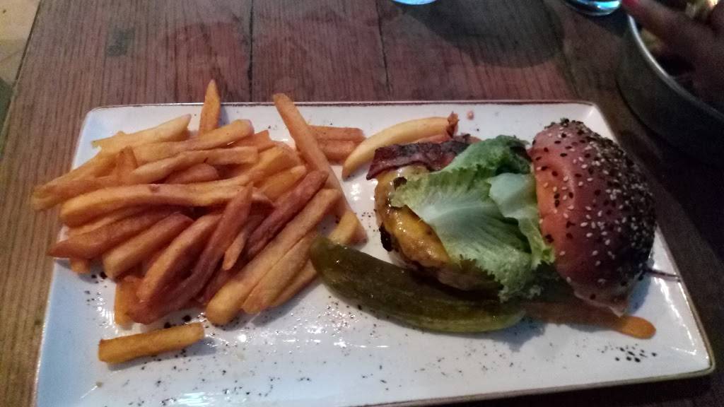 Vetted Well | restaurant | 1005 S Lamar St, Dallas, TX 75215, USA | 2149144443 OR +1 214-914-4443