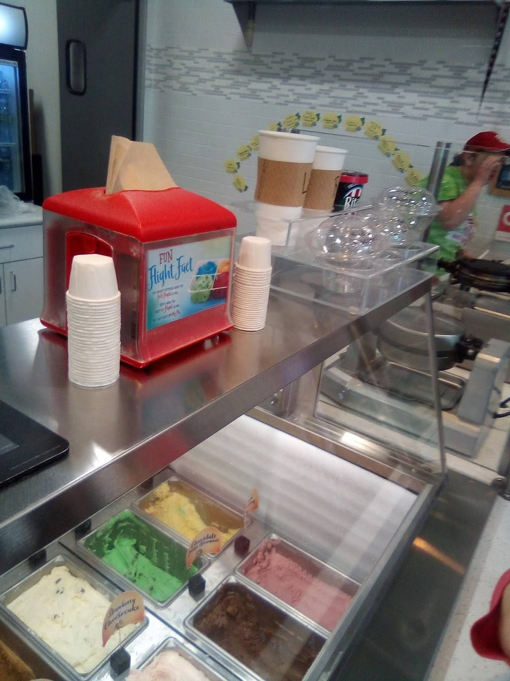 Ritas Italian Ice & Frozen Custard | restaurant | rancho viejo shopping center, 5221 W Walnut Ave, Visalia, CA 93277, USA | 5597472250 OR +1 559-747-2250