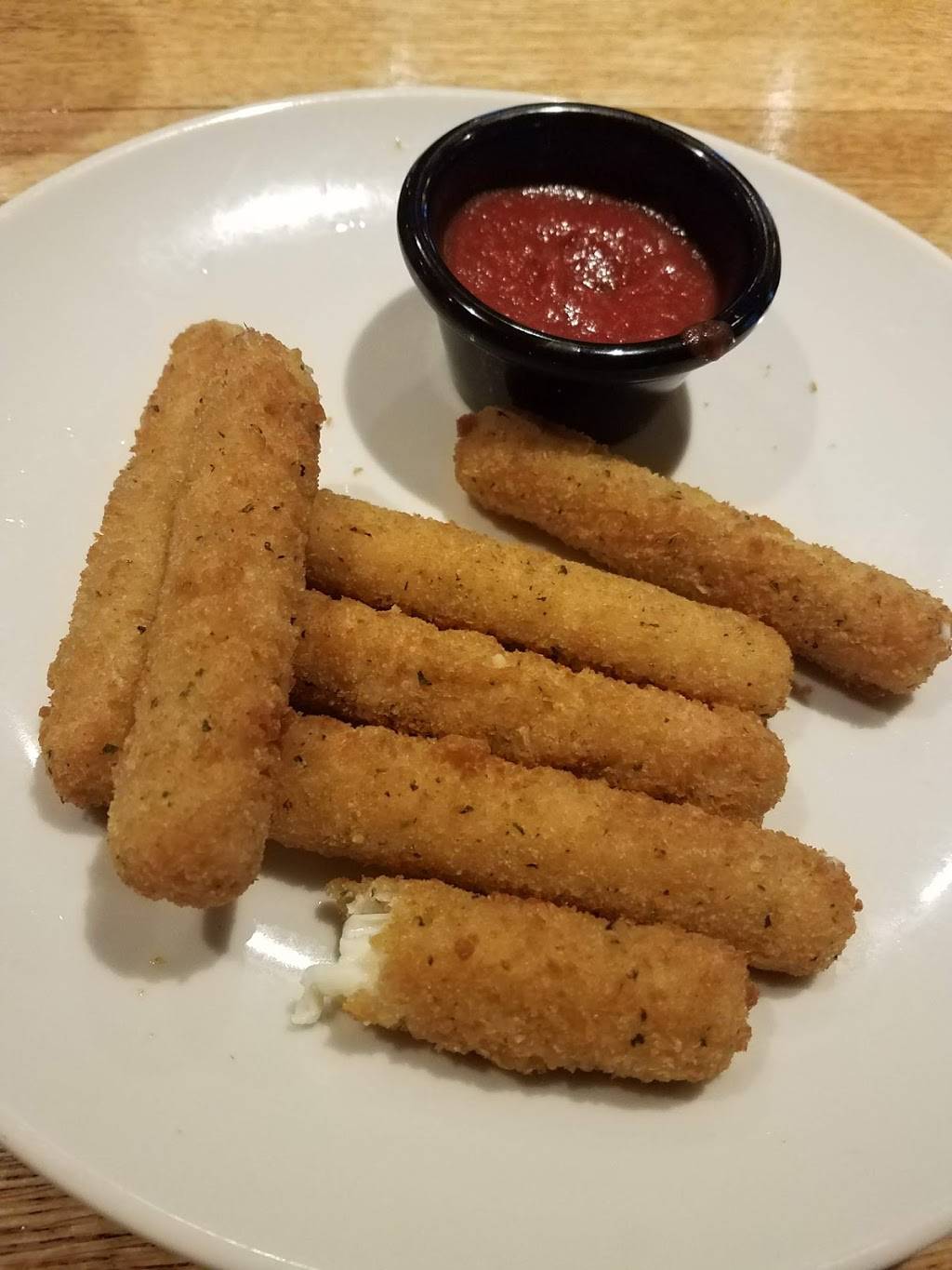 Applebees Grill + Bar | restaurant | 6020 SW 3rd St, Oklahoma City, OK 73128, USA | 4054959311 OR +1 405-495-9311