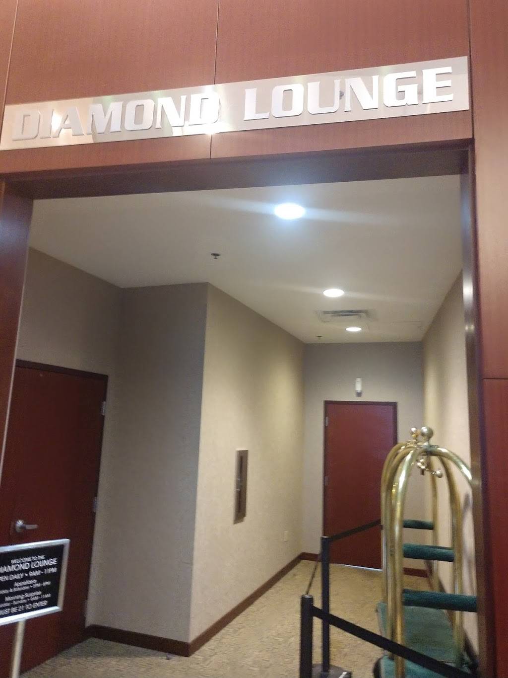 Fresh Buffet | restaurant | 100 E Front St, Metropolis, IL 62960, USA | 6185246116 OR +1 618-524-6116