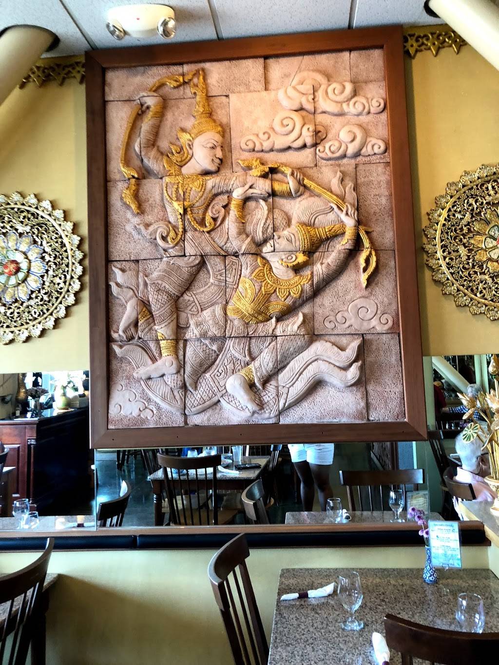 Alaska Taste of Thai | restaurant | 11109 Old Seward Hwy Suite#6, Anchorage, AK 99515, USA | 9073498424 OR +1 907-349-8424