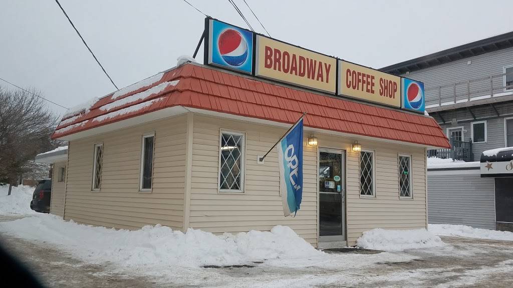 Broadway Coffee Shop & Dairy | cafe | 293 Broadway, Bangor, ME 04401, USA | 2079426883 OR +1 207-942-6883