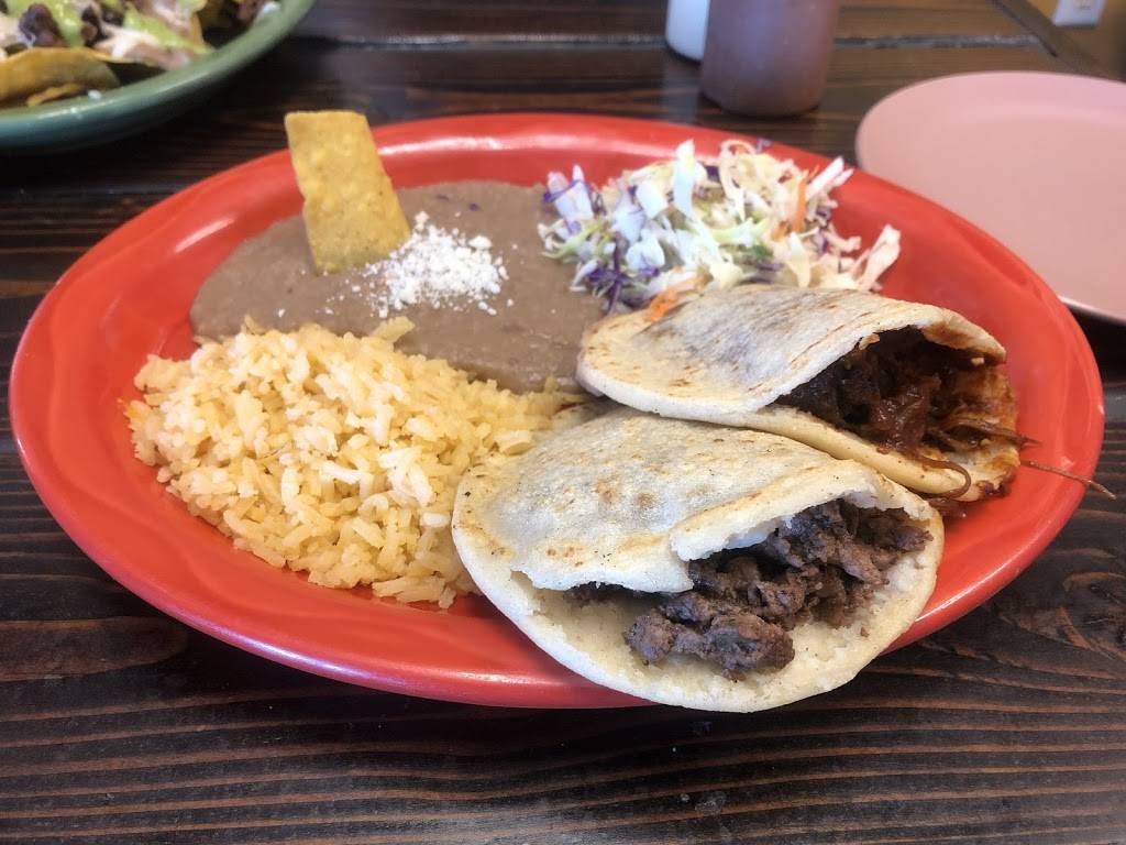 Las Gorditas/Los Pinguinos | restaurant | 840 N Decatur Blvd Suite G, Las Vegas, NV 89107, USA | 7029989720 OR +1 702-998-9720