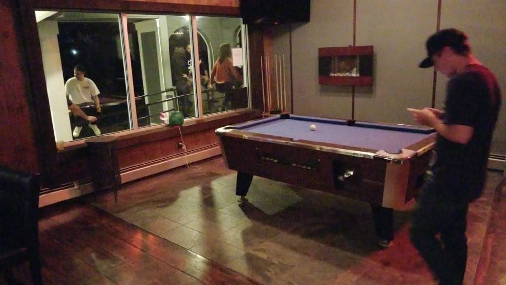 Chrome Food & Spirits | restaurant | 405 Hudson River Rd, Waterford, NY 12188, USA | 5183262725 OR +1 518-326-2725