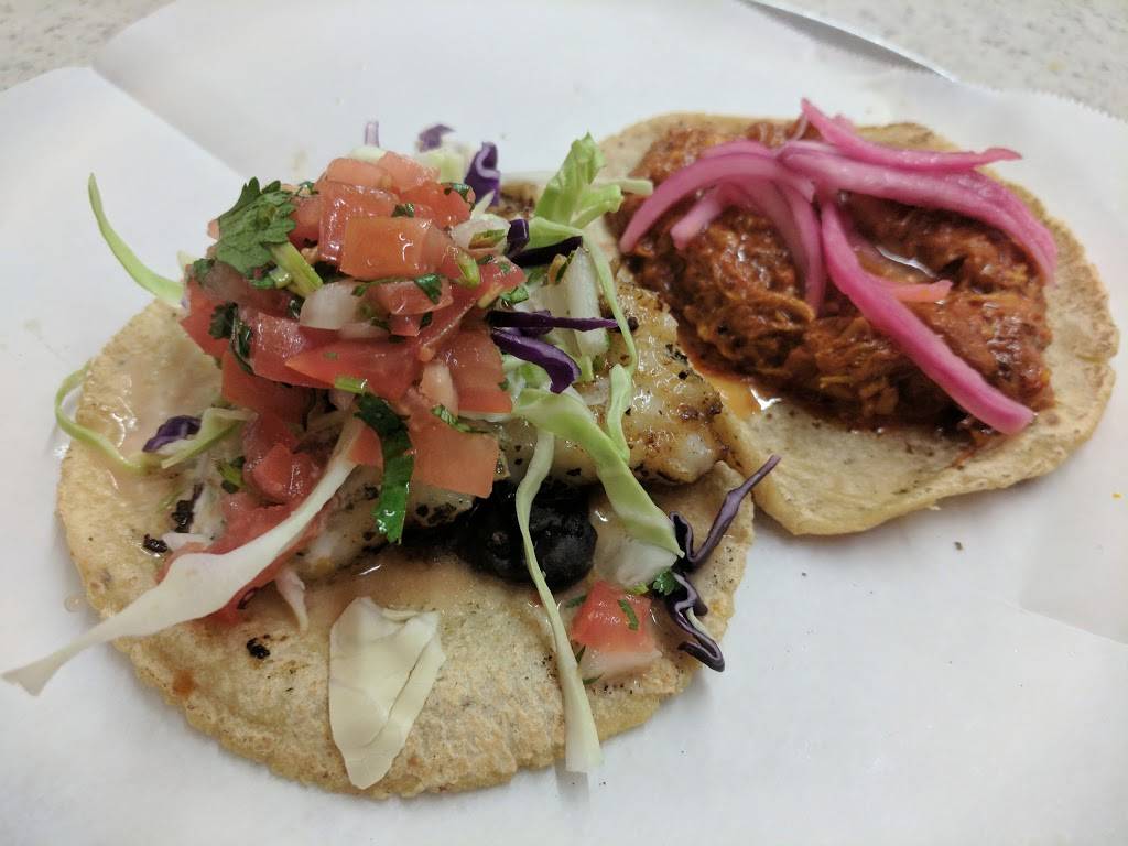 Guisados | restaurant | 2100 East Cesar E Chavez Avenue, Los Angeles, CA 90033, USA | 3232647201 OR +1 323-264-7201