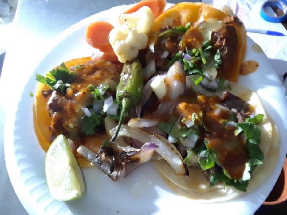 Tacos Lucy y Luis | restaurant | 6303 Stockton Blvd, Sacramento, CA 95824, USA | 9165195666 OR +1 916-519-5666