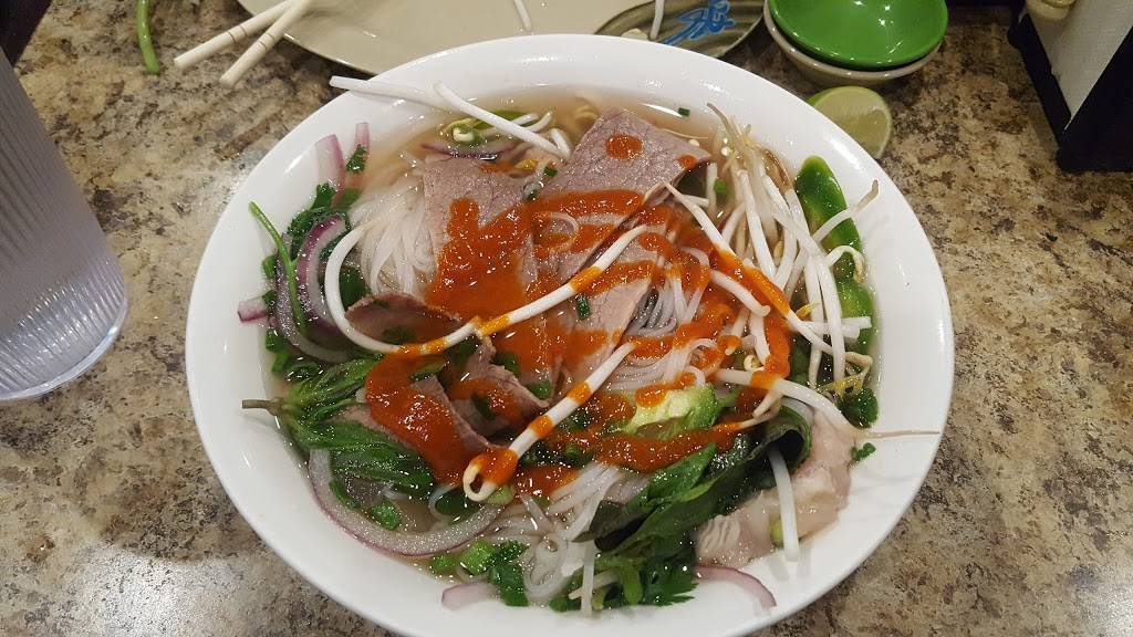 Pho Ben Noodle House | restaurant | 3613 Hwy 6, Sugar Land, TX 77478, USA | 2815650492 OR +1 281-565-0492
