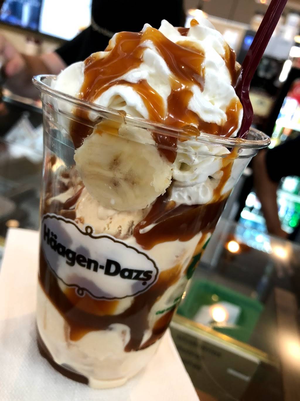 Häagen-Dazs® Ice Cream Shop | restaurant | 498 Red Apple Ct, Central Valley, NY 10917, USA | 8459282558 OR +1 845-928-2558