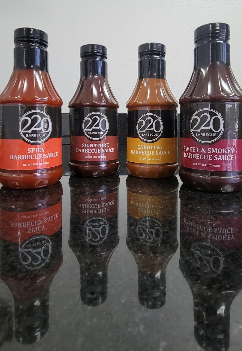 220 Barbecue - Crystal River | restaurant | 7911 W Gulf to Lake Hwy, Crystal River, FL 34429, USA | 3527946157 OR +1 352-794-6157