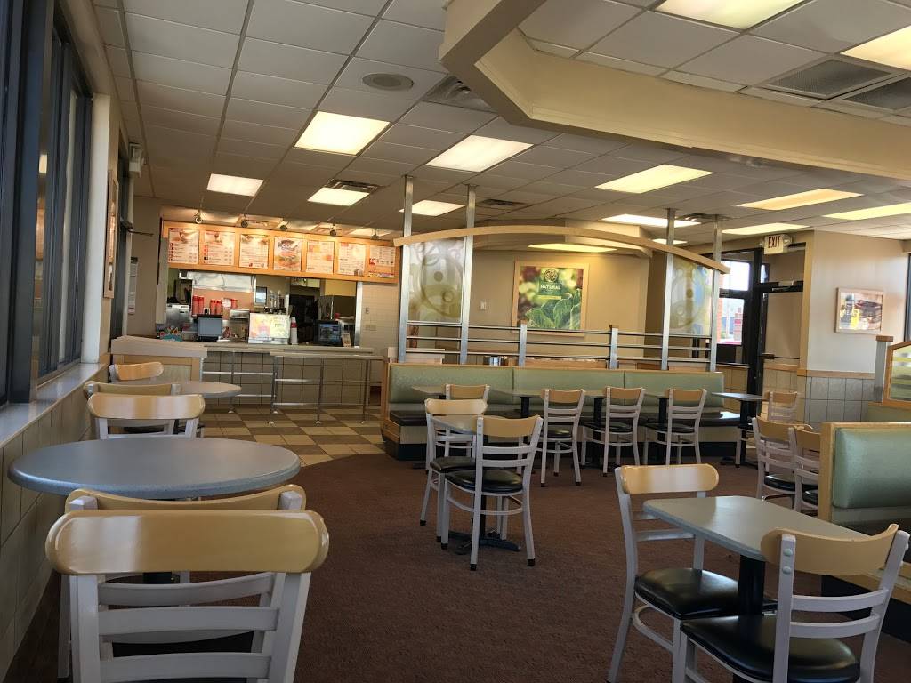 Wendys | restaurant | 2931 Morgan Rd, Bessemer, AL 35022, USA | 2054269944 OR +1 205-426-9944