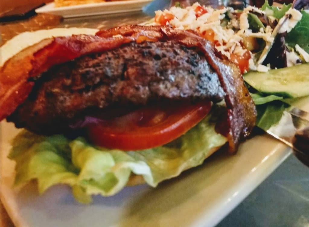 Kickn Mule Restaurant and Sports Bar | restaurant | 2901 W Capitol Ave, West Sacramento, CA 95691, USA | 9165720264 OR +1 916-572-0264