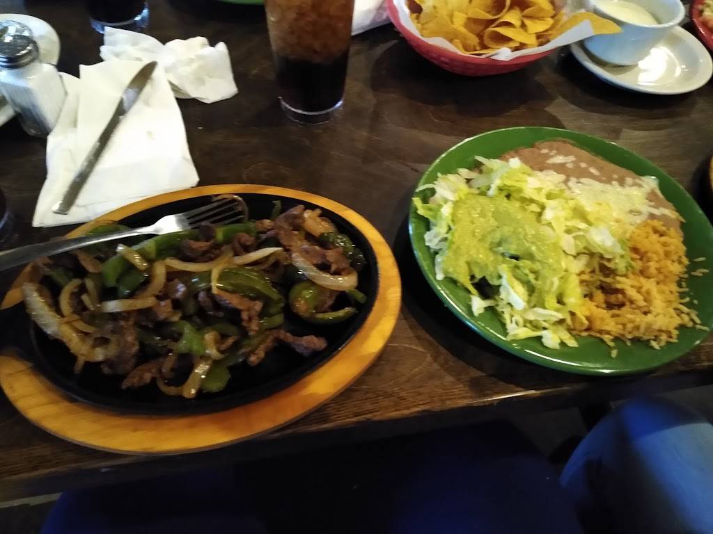Zapopan Mexican Restaurant | restaurant | 45 Beverly Dr, Calera, AL 35040, USA | 2056684008 OR +1 205-668-4008