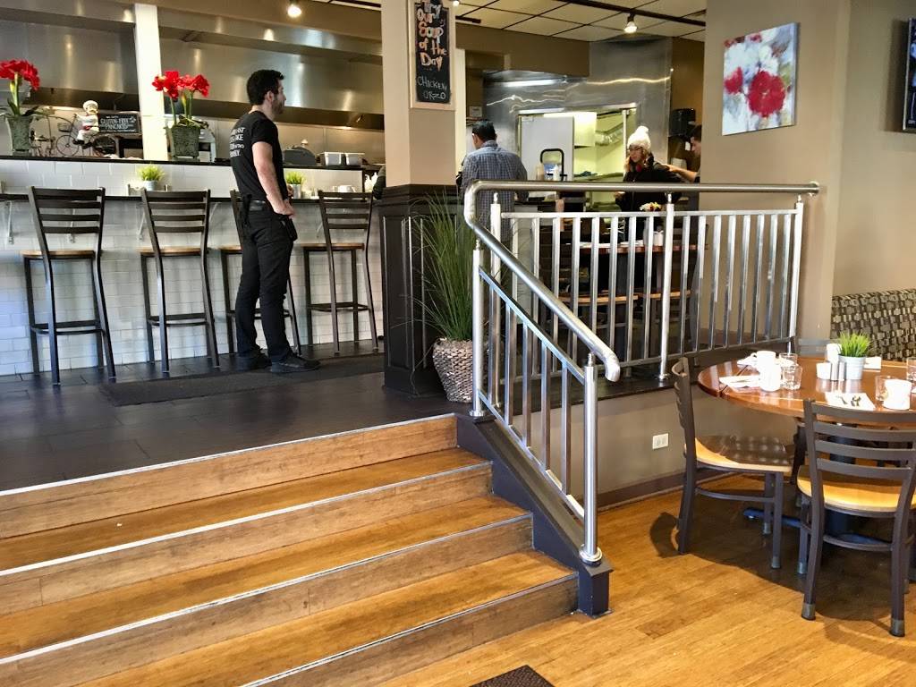 Stax Cafe | cafe | 1401 W Taylor St, Chicago, IL 60607, USA | 3127339871 OR +1 312-733-9871