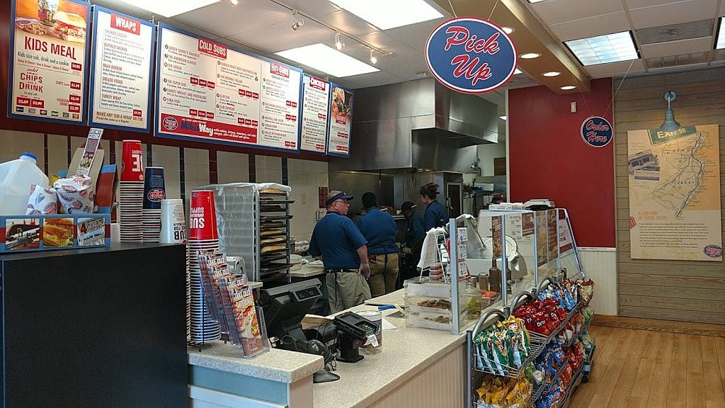 Jersey Mikes Subs | meal takeaway | 520 Folly Rd Suite 20, Charleston, SC 29412, USA | 8437181606 OR +1 843-718-1606