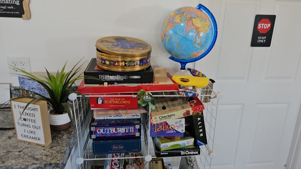 Zeldas Cafe | cafe | 405 N Main St, Ottawa, KS 66067, USA | 7852422244 OR +1 785-242-2244