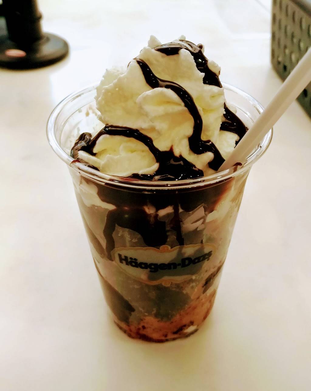 Häagen-Dazs | restaurant | Sheraton Princess Kaiulani, 2344 Kalakaua Ave, Honolulu, HI 96815, USA | 8089249336 OR +1 808-924-9336