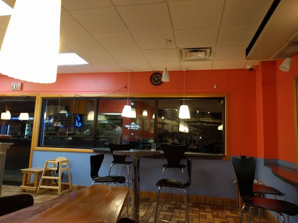 Ricos Pizza New York Style | restaurant | 371 W Morris St, Bath, NY 14810, USA | 6076226033 OR +1 607-622-6033