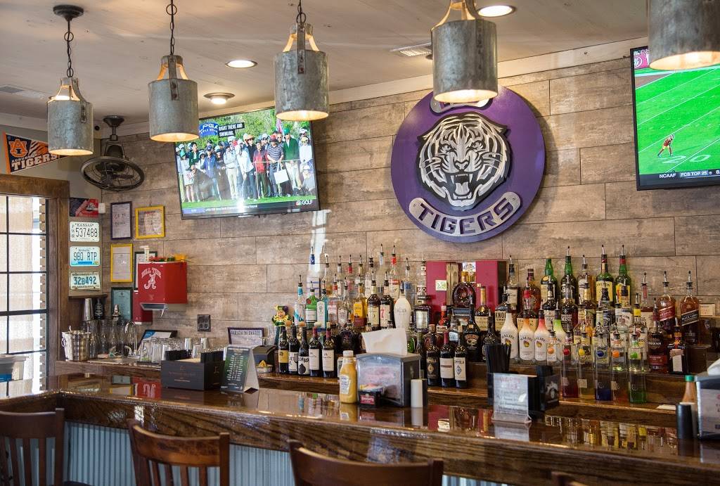 Cajun Boys & Our Poboys | restaurant | 3120 County Rd 52 E, Pelham, AL 35124, USA | 2056244612 OR +1 205-624-4612