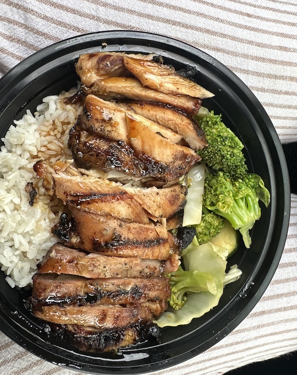 Teriyaki Madness | restaurant | 4707 W Foster Ave B3, Chicago, IL 60630, USA | 7089672907 OR +1 708-967-2907