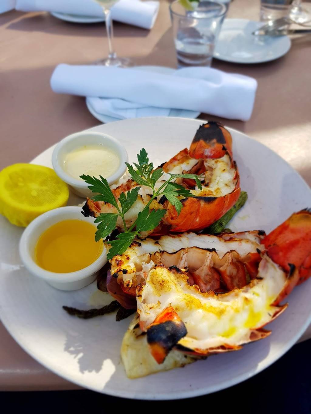 Scomas of Sausalito | restaurant | 588 Bridgeway, Sausalito, CA 94965, USA | 4153329551 OR +1 415-332-9551