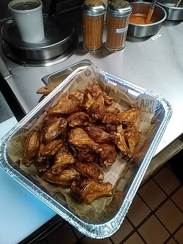 Wingstop | restaurant | 6211 Belcrest Rd #103, Hyattsville, MD 20782, USA | 2406965167 OR +1 240-696-5167