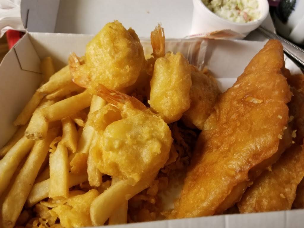 Long John Silvers | restaurant | 3222 S Mooney Blvd, Visalia, CA 93277, USA | 5597331557 OR +1 559-733-1557