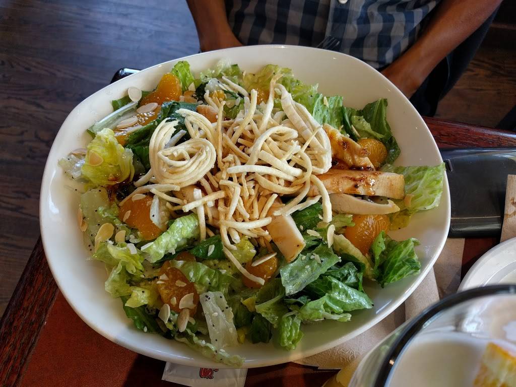 St. Louis Bar & Grill | restaurant | 1383 16th Ave Unit F, Richmond Hill, ON L4B 0E2, Canada | 9057079464 OR +1 905-707-9464