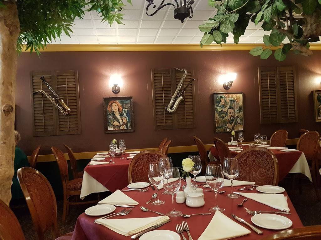 New Orleans Seafood & Steakhouse | restaurant | 267 Scarlett Rd, York, ON M6N 4K9, Canada | 4167667001 OR +1 416-766-7001