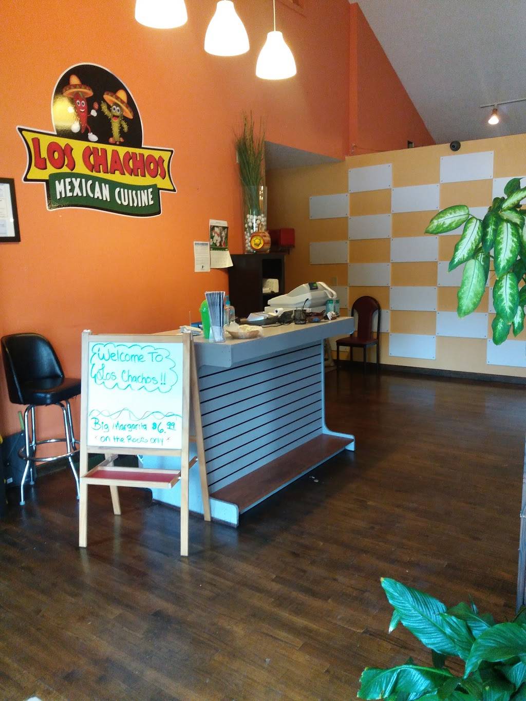 Los Chachos Mexican Cuisine | restaurant | 4747 State Rd 46, Bloomington, IN 47404, USA | 8128768447 OR +1 812-876-8447