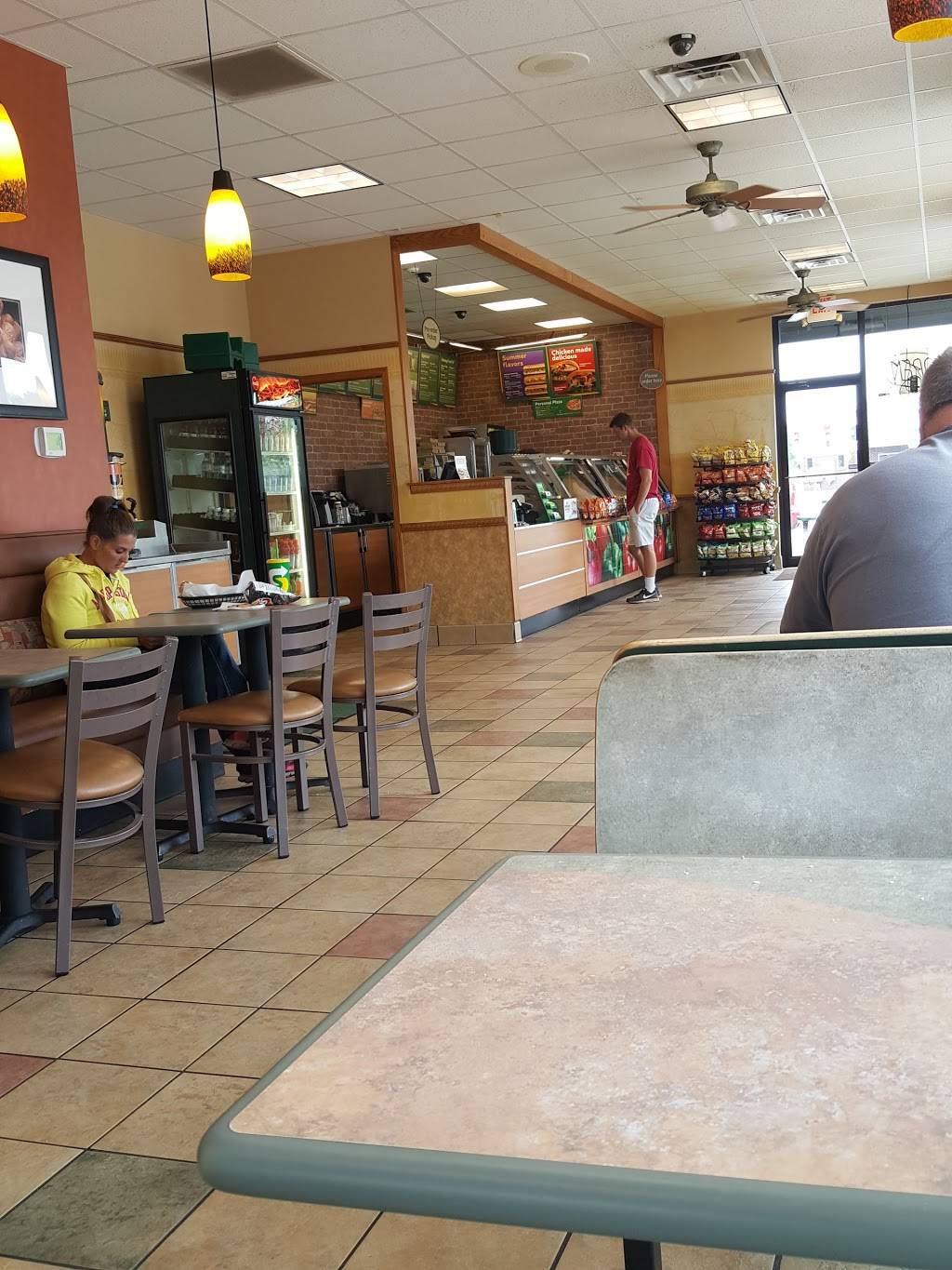 Subway | restaurant | 3605 Osborne Dr Lot 18B, Lafayette, IN 47909, USA | 7654746967 OR +1 765-474-6967