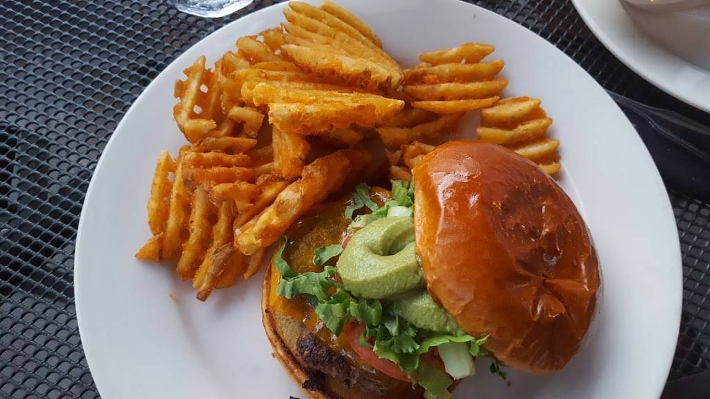 King Street Grille | restaurant | 3040 Howard Ave, Myrtle Beach, SC 29577, USA | 8432383900 OR +1 843-238-3900